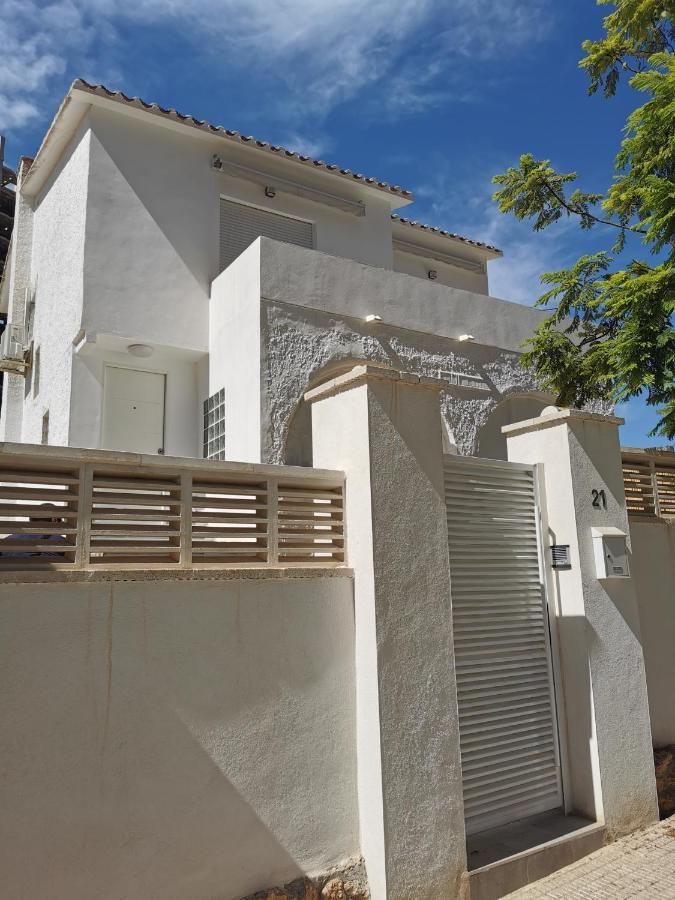فيلا Casa Mya Con Terreno Privado Y Parking Compartido - A 800M De Playa Poniente بينايدورم المظهر الخارجي الصورة