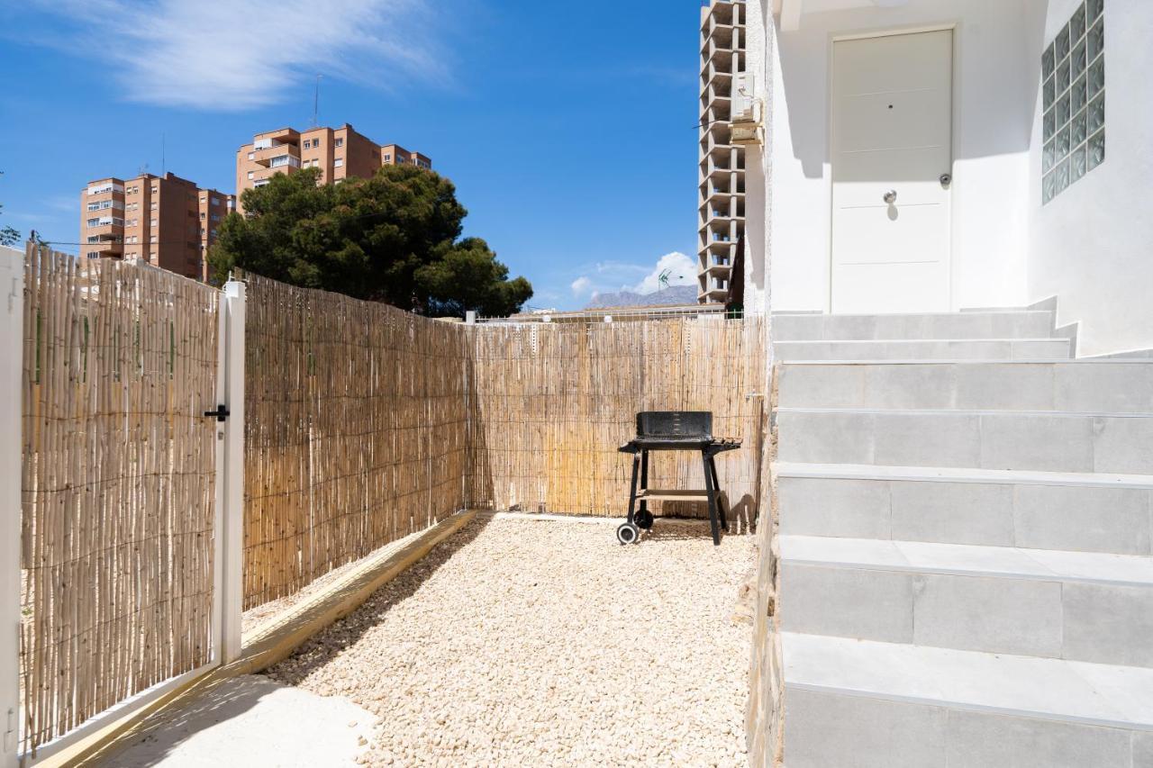 فيلا Casa Mya Con Terreno Privado Y Parking Compartido - A 800M De Playa Poniente بينايدورم المظهر الخارجي الصورة